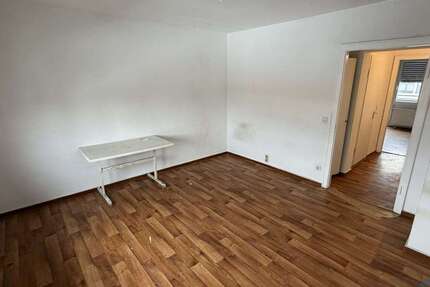 Wohnung zum Kaufen in Saarbrücken 73.000 € 34 m² 1 zimmer