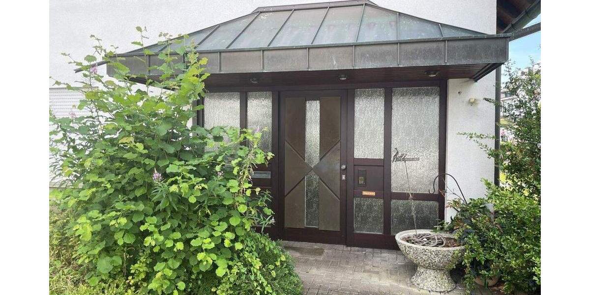 Etagenwohnung Dietzhölztal / Ewersbach Ewersbach - 8 Zimmer, 206 m&sup2;, 175.000&euro; | Angebot:25089416