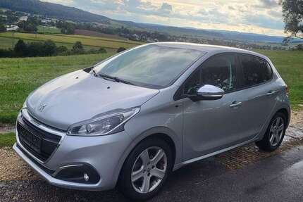Peugeot 208 100.000 km 7.999 &euro; Hilzingen 78247