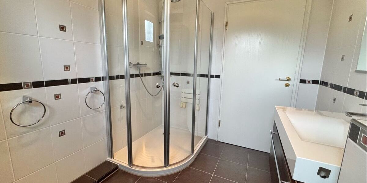 Wohnen auf einer Ebene mit Einliegerwhg. - Bungalow Hildesheim Neuhof | Angebot:27009097