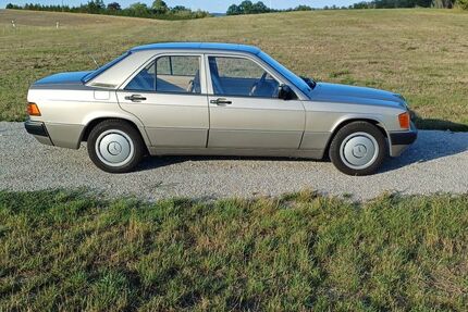 Mercedes-Benz 190 48.215 km 14.500 &euro; Crailsheim 74564