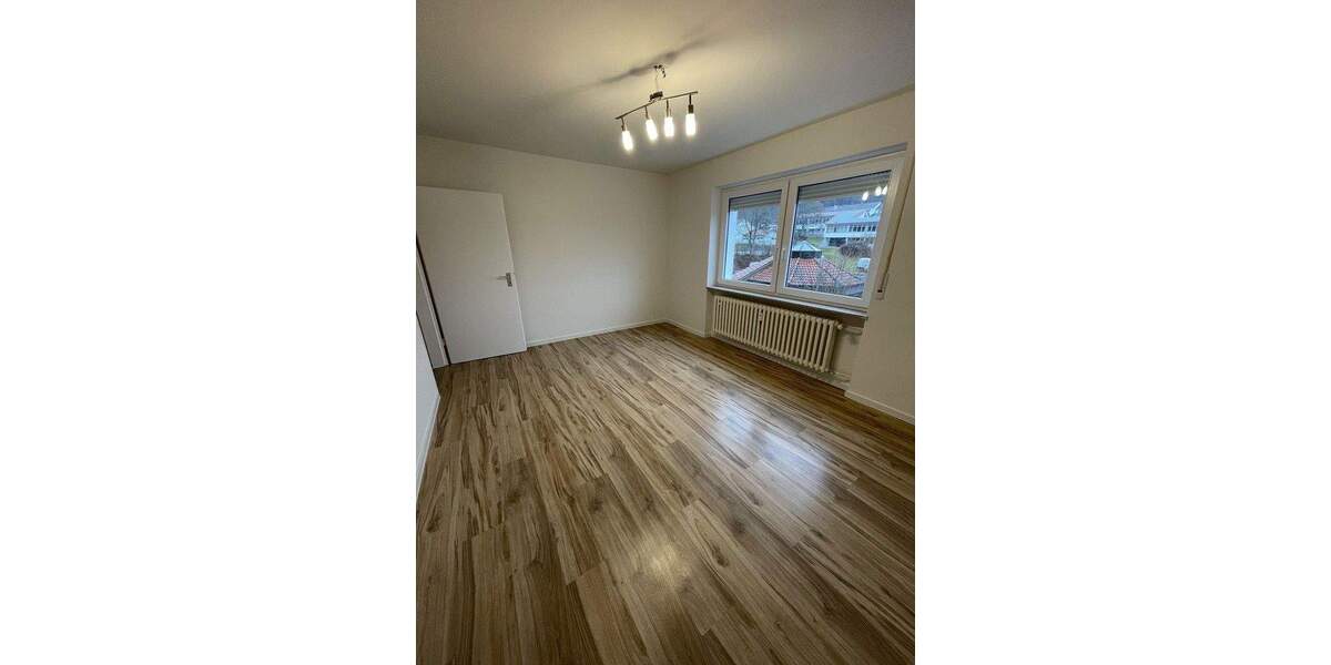 Etagenwohnung Meßstetten Gemarkung Meßstetten - 3 Zimmer, 69 m&sup2;, 720&euro; | Angebot:25733287