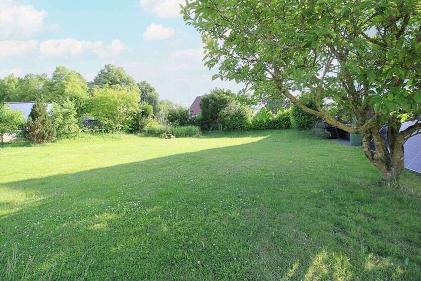 Grundstück zu verkaufen in Salzkotten 79.000 € 340 m²