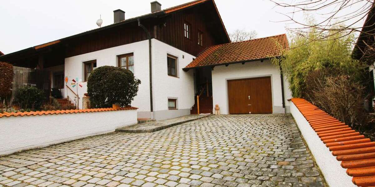 Einfamilienhaus Marklkofen / Poxau Poxau - 7 Zimmer, 148 m&sup2;, 419.000&euro; | Angebot:25272303