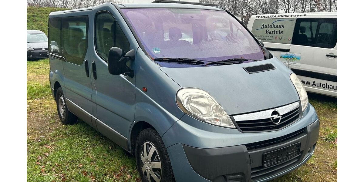 Opel Vivaro 115.235 km 7.490 &euro; Sögel 49751