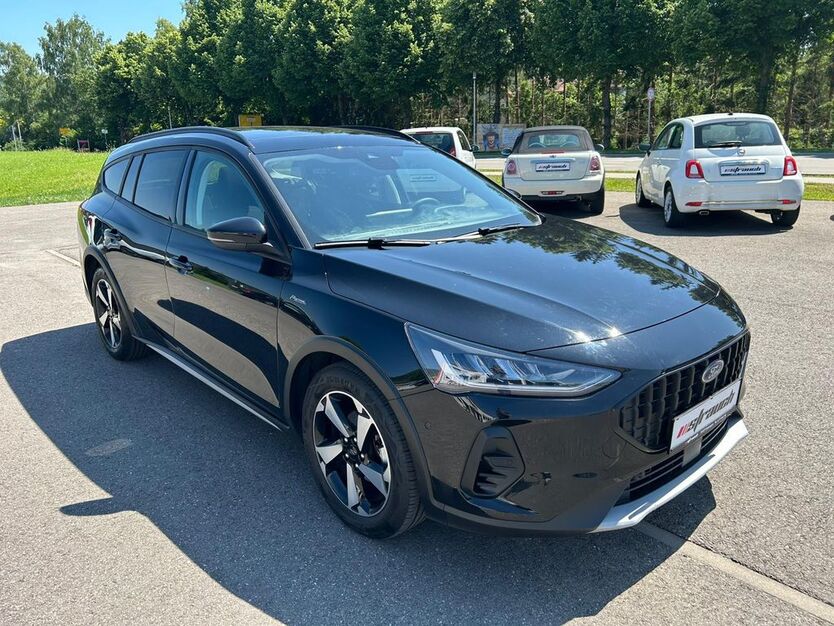 Ford Focus 16.500 km 25.900 € Geisingen 78187