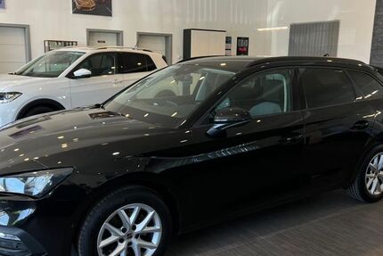 Seat Leon 162.596 km 13.985 &euro; Volkmarsen 34471