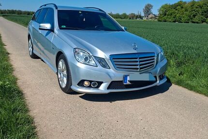 Mercedes-Benz E 300 305.000 km 9.800 &euro; Linnich 52441