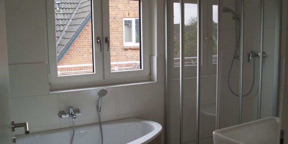 Reihenendhaus Trittau - 2 Zimmer, 84 m&sup2;, 1.300&euro; | Angebot:25719011