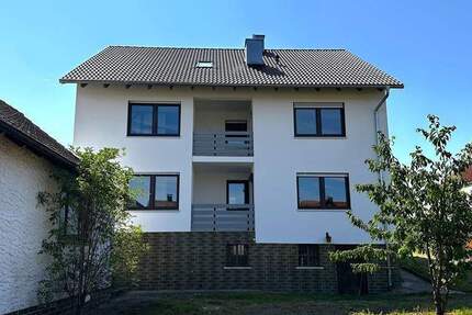 Haus Pleinfeld - 8 Zimmer, 208 m&sup2;, 619.000&euro; | Angebot:24709012