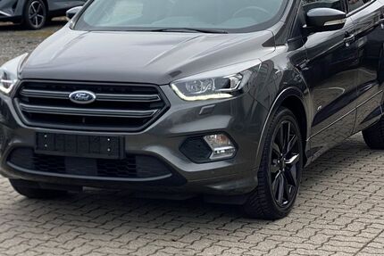 Ford Kuga 68.000 km 18.990 &euro; Seevetal 21218