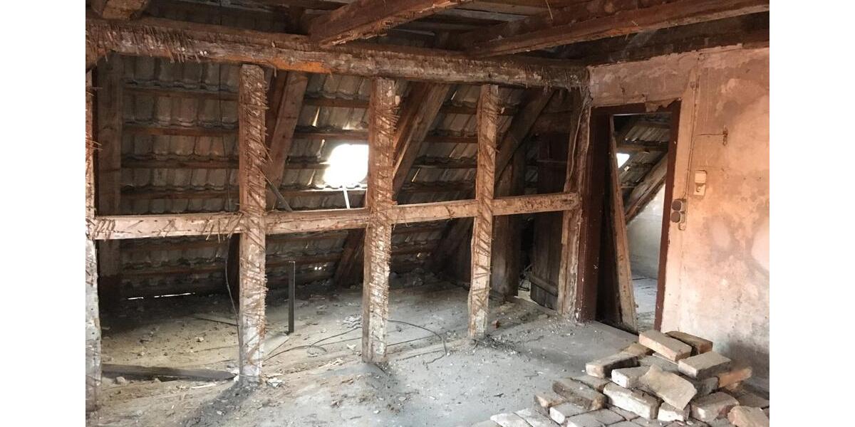 Mehrfamilienhaus, Wohnhaus Genthin - 85.000&euro; | Angebot:26886543