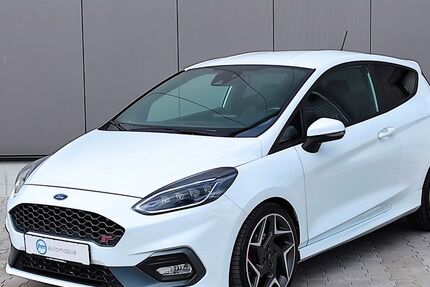 Ford Fiesta 83.489 km 15.990 € Dissen a.T.W. 49201