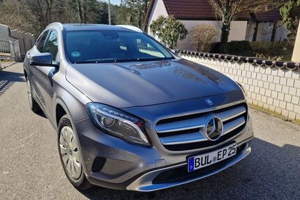 Mercedes GLA 250