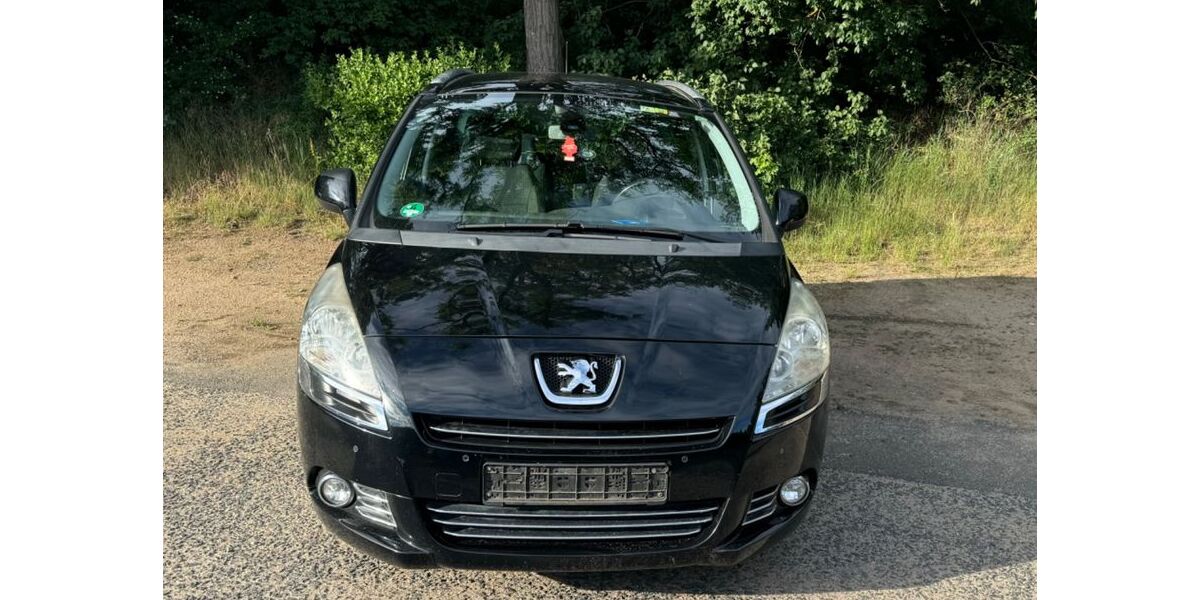 Peugeot 5008 154.000 km 3.900 &euro; Dreieich 63303