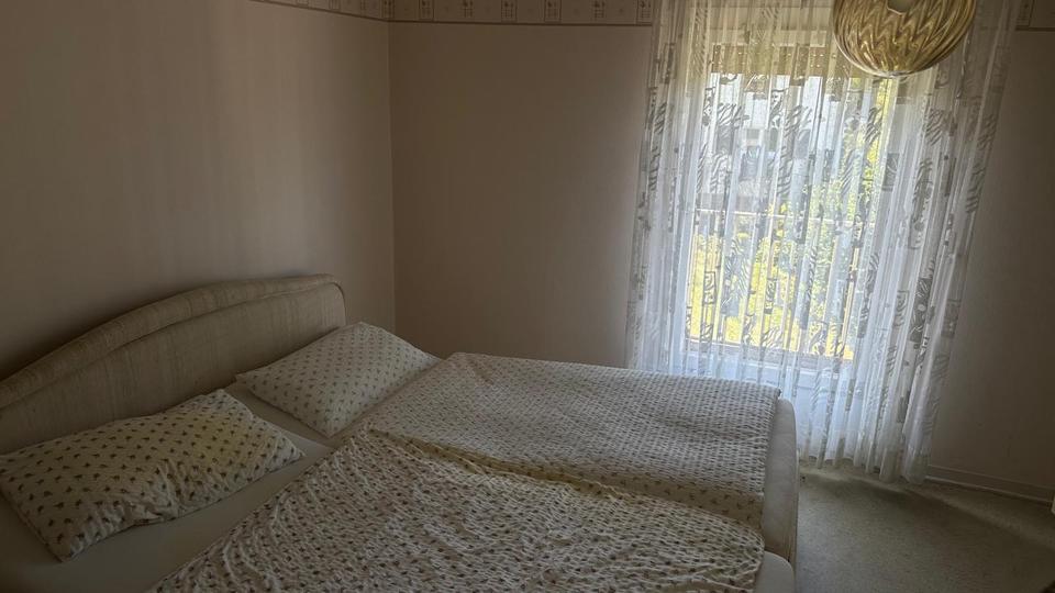 Einfamilienhaus Siegen Weidenau - 8 Zimmer, 140 m&sup2;, 330.000&euro; | Angebot:26901692