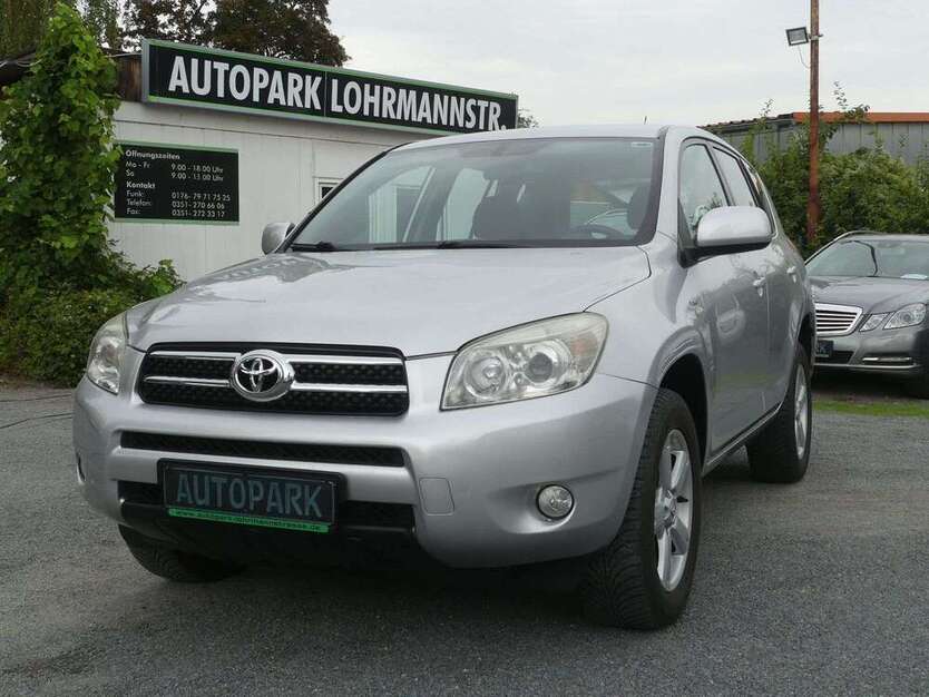 RAV 4