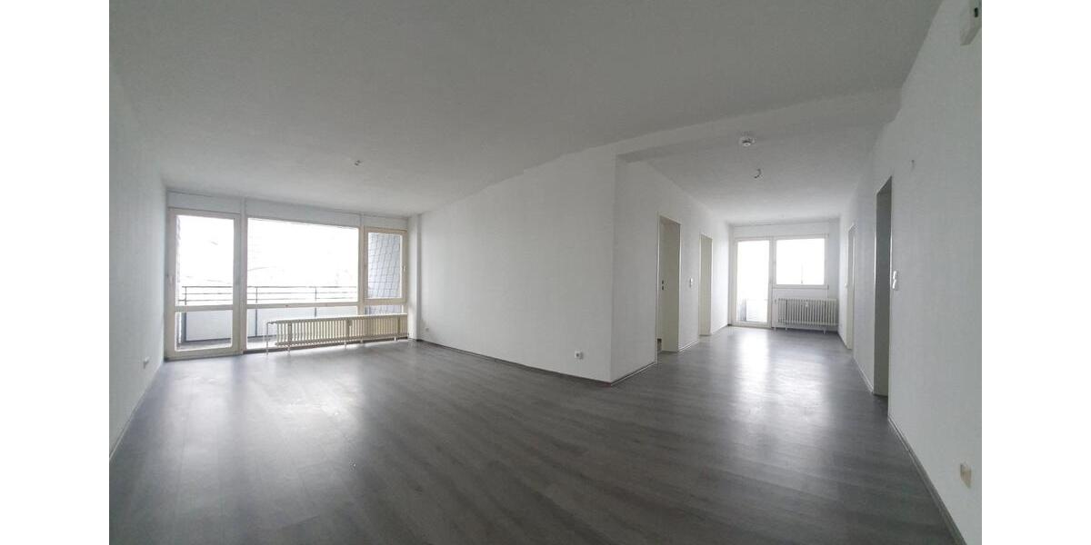 Erdgeschoßwohnung Siegen - 3 Zimmer, 85 m&sup2;, 640&euro; | Angebot:26300935