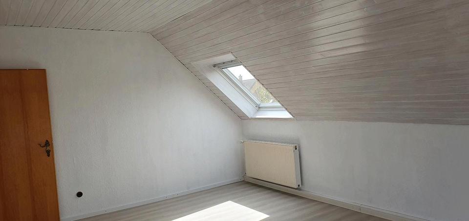 Dachgeschoßwohnung Bielefeld Heepen - 2 Zimmer, 63 m&sup2;, 800&euro; | Angebot:26356827