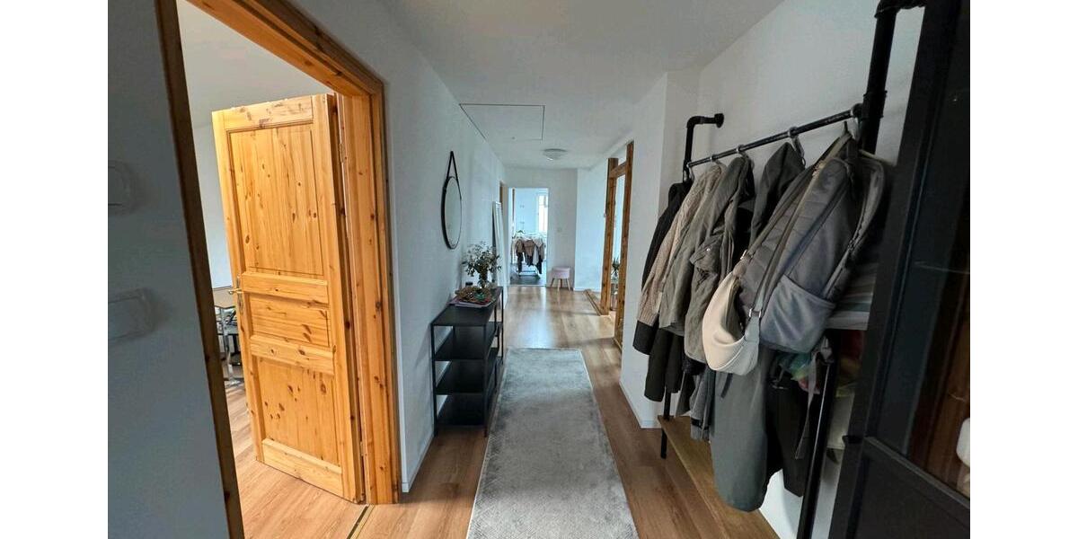 Dachgeschoßwohnung Goslar - 3.5 Zimmer, 86 m&sup2;, 820&euro; | Angebot:26417406