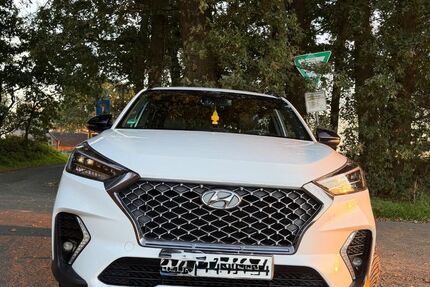 Hyundai TUCSON 122.000 km 16.900 &euro; RECKLINGHAUSEN 45659