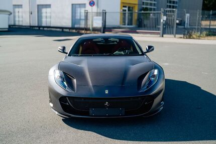 Ferrari 812 7.700 km 380.800 &euro; Friedberg (Hessen) 61169