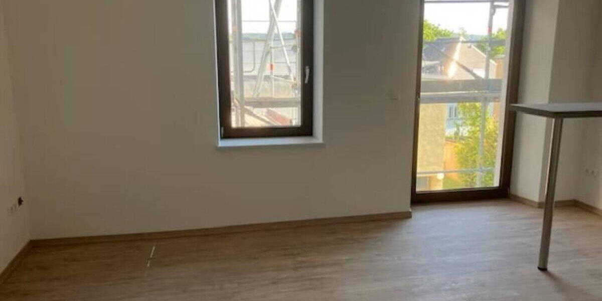 Etagenwohnung Plauen Stadtmitte - 2 Zimmer, 61 m&sup2;, 495&euro; | Angebot:26389271