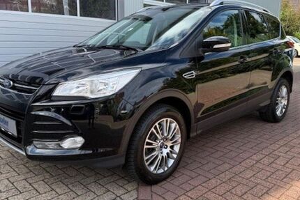 Ford Kuga 108.500 km 12.950 € Augustfehn 26689