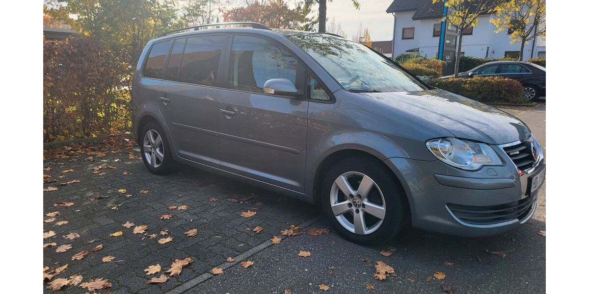 VW Touran 177.000 km 4.800 &euro; Heidelberg 69126