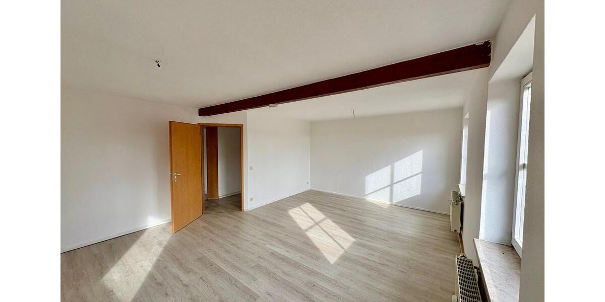 Dachgeschoßwohnung Bad Blankenburg - 4 Zimmer, 100 m&sup2;, 650&euro; | Angebot:25904164