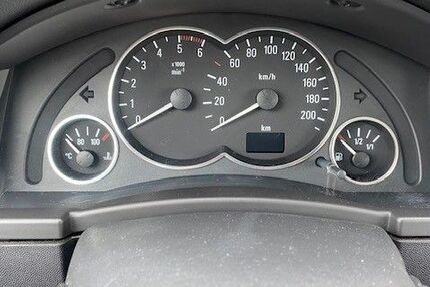 Opel Meriva 142.305 km 1.400 &euro; Pfeffenhausen 84076