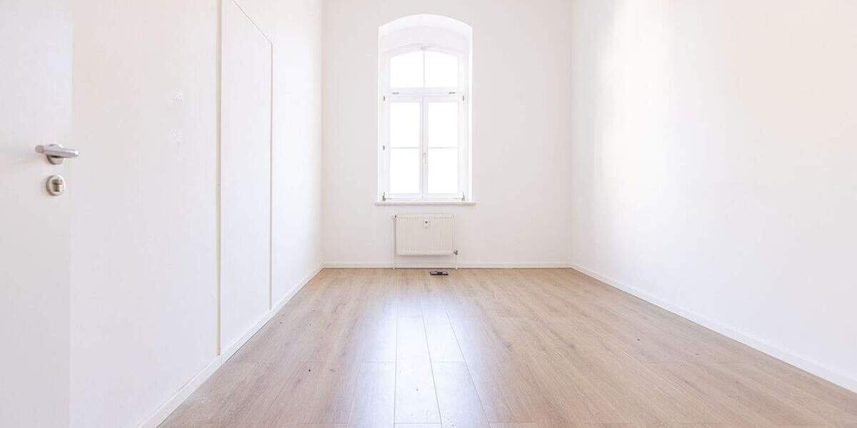 Gewerbeobjekt Torgau - 4 Zimmer, 167 m&sup2;, 1.169&euro; | Angebot:25740606