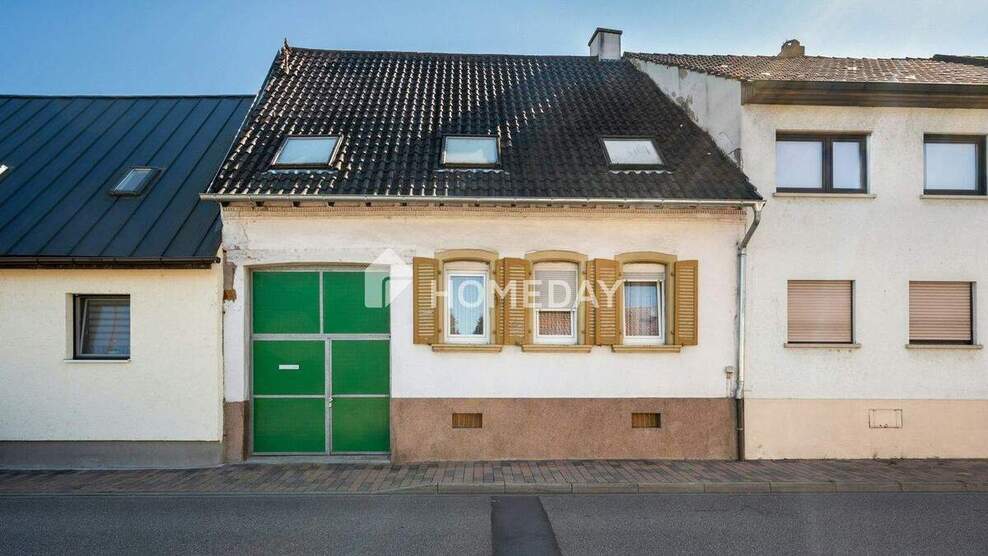 Zwei Wohneinheiten, ein Zuhause: charmantes Reihenhaus mit Anbau und vielseitigem Platzangebot in P 9 zimmer