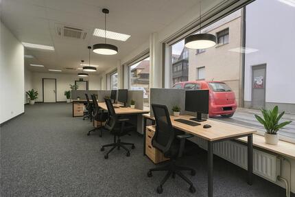 Sofort verfügbar! Gewerbeflächen mit viel Potenzial in zentraler Lage von Kronach zimmer
