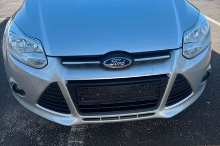 Ford Focus 229.132 km 3.499 &euro; Erfurt 99089