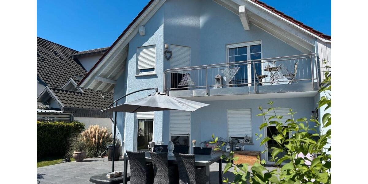 Einfamilienhaus Essingen - 8 Zimmer, 202 m&sup2;, 2.200&euro; | Angebot:26424935