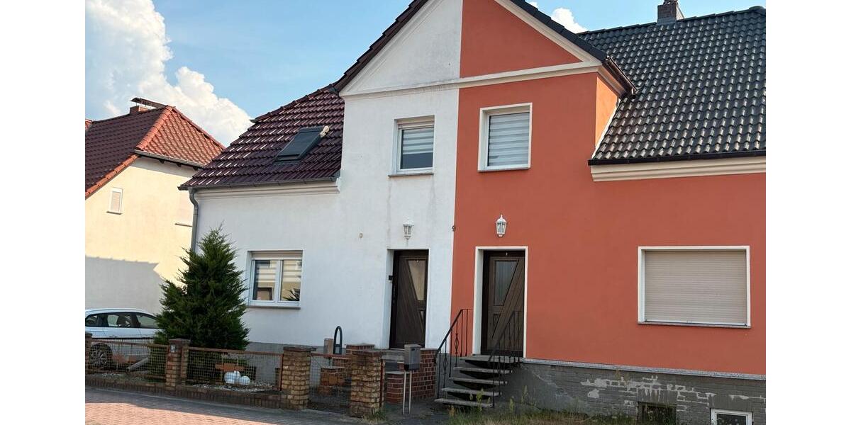 Doppelhaushälfte Schwarzheide - 160.000&euro; | Angebot:26994947