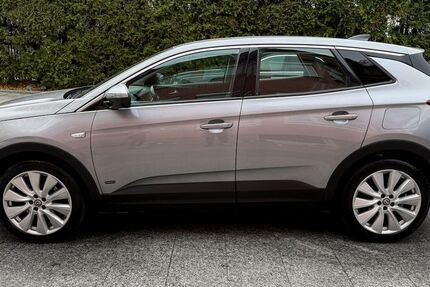 Opel Grandland (X) 70.000 km 13.980 &euro; München 81827