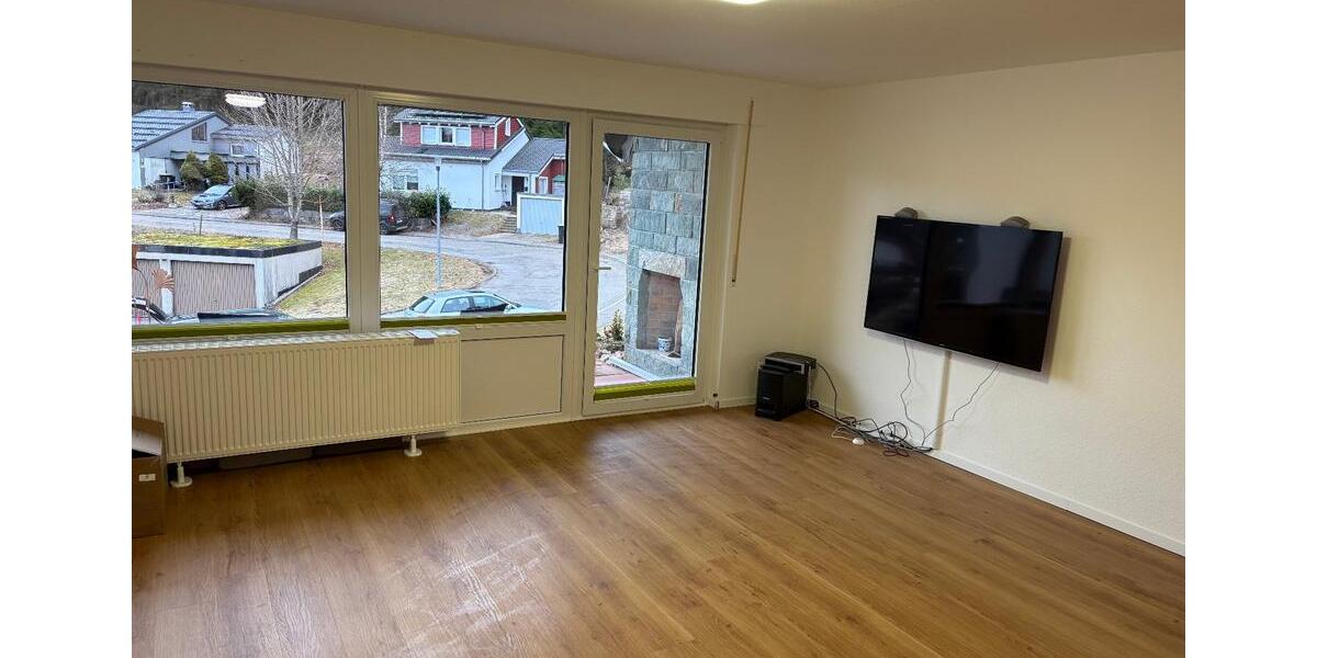 Reihenhaus Schönwald im Schwarzwald - 3 Zimmer, 82 m&sup2;, 900&euro; | Angebot:26125625