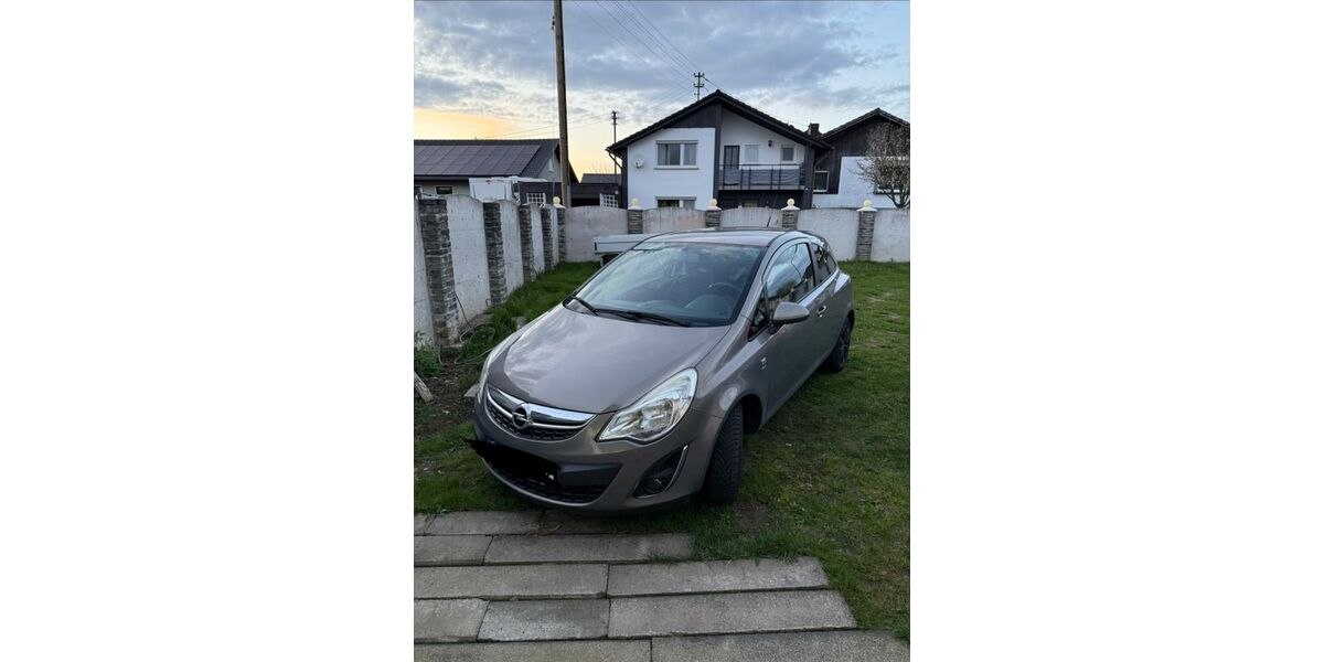 Opel Corsa 81.000 km 6.000 &euro; Wissen 57537