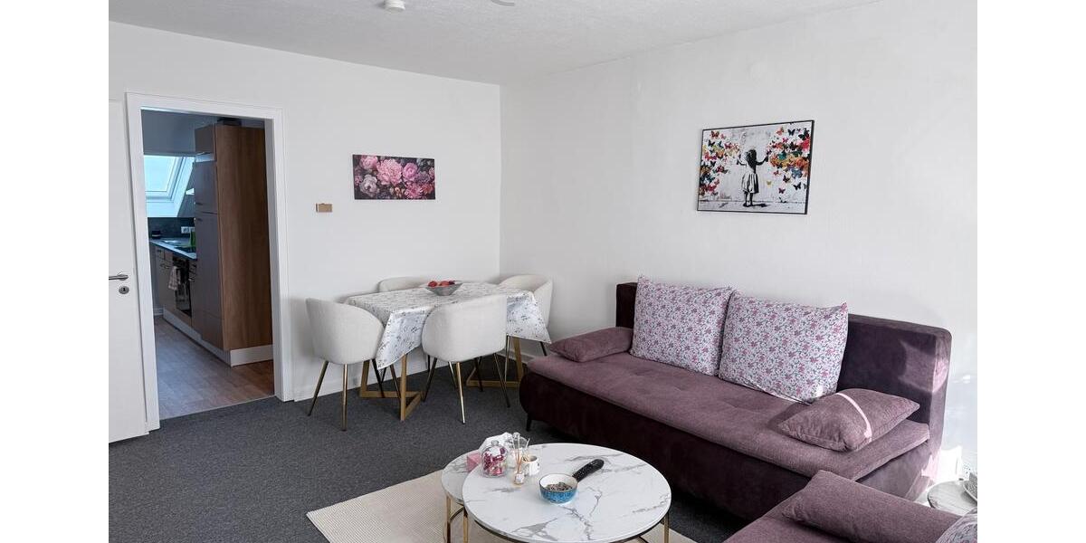 Dachgeschoßwohnung Grefrath - 2 Zimmer, 40 m&sup2;, 375&euro; | Angebot:25965173