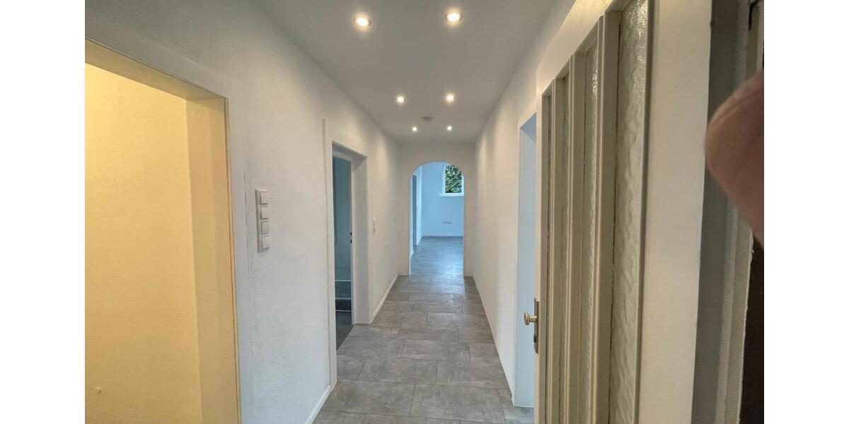 Etagenwohnung Kaufungen - 1 Zimmer, 81 m&sup2;, 900&euro; | Angebot:25590700