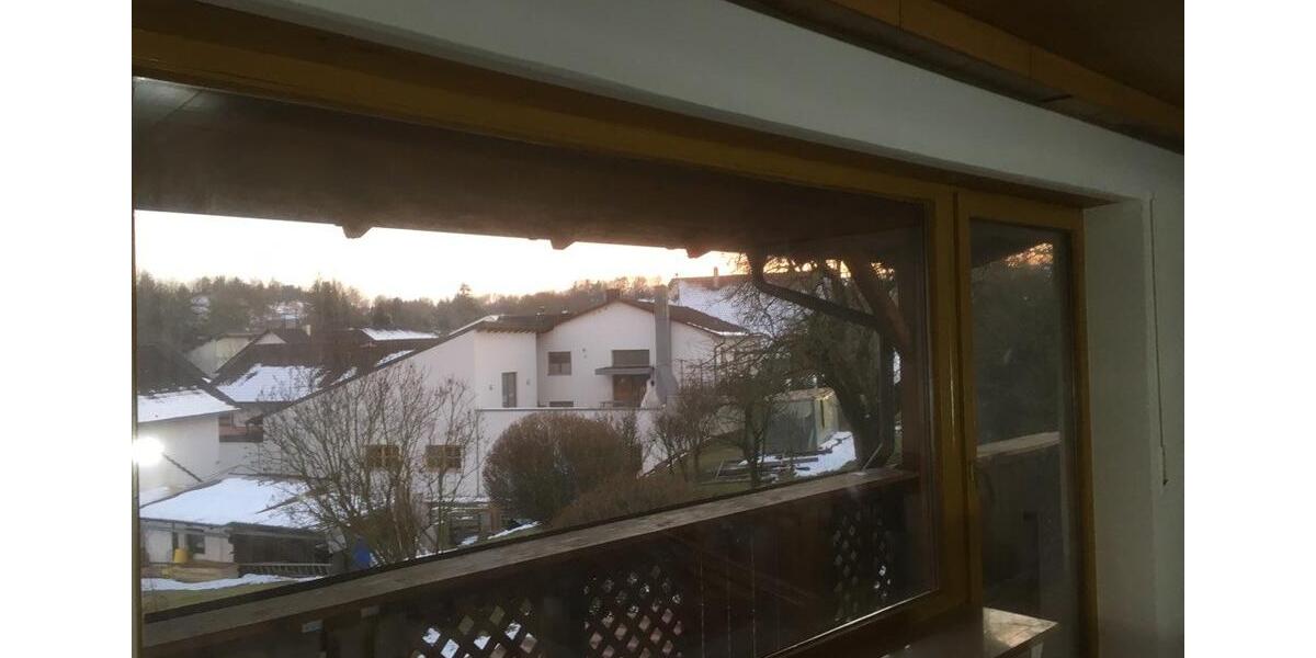 Etagenwohnung Aldersbach - 4 Zimmer, 130 m&sup2;, 950&euro; | Angebot:26374273