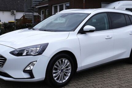 Ford Focus 82.000 km 15.980 &euro; Herzlake 49770