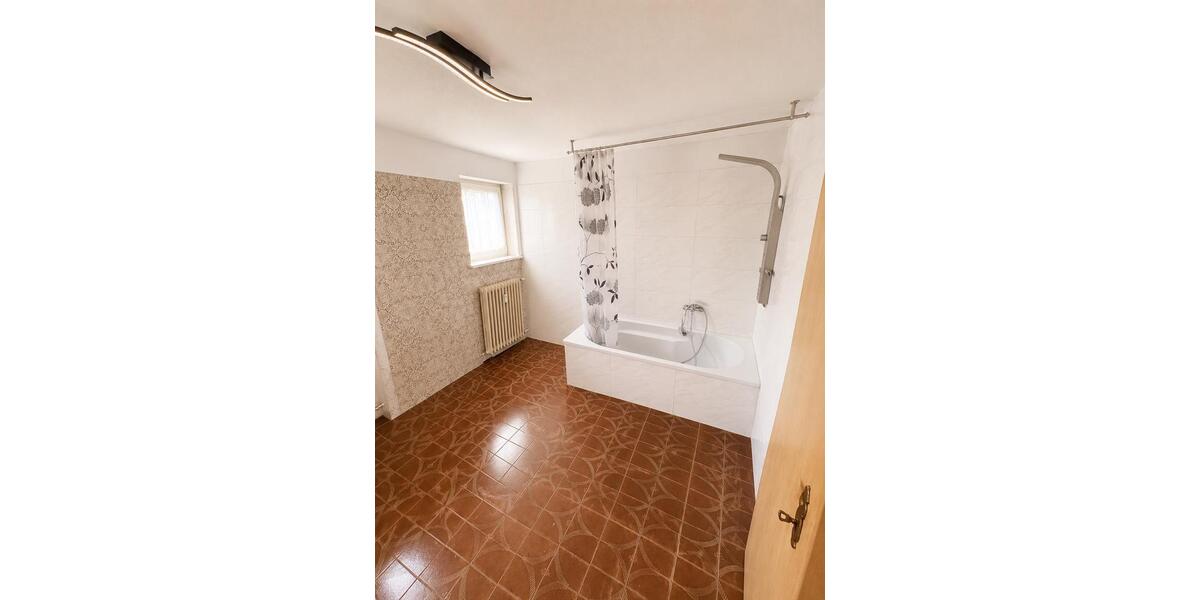 Mehrfamilienhaus, Wohnhaus Pfullendorf - 14 Zimmer, 365 m&sup2;, 680.000&euro; | Angebot:27133486