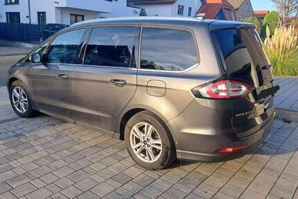 Ford Galaxy 56.000 km 27.950 € Paderborn 33102