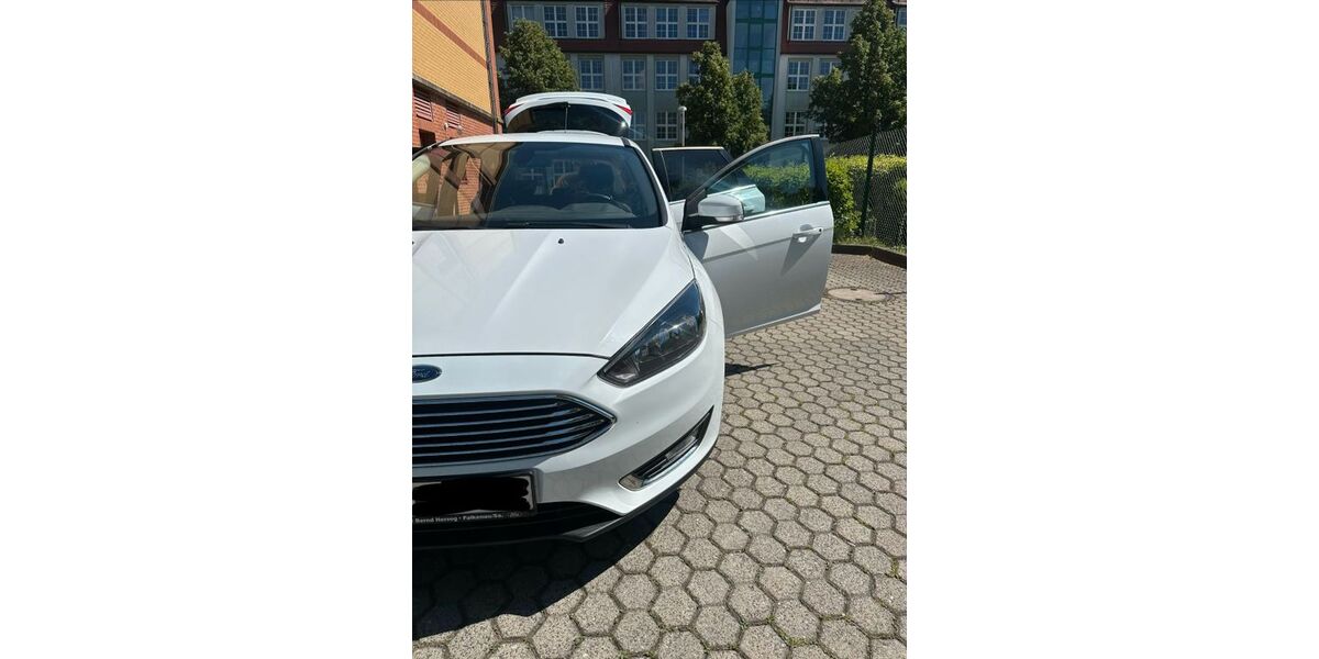 Ford Focus 127.000 km 6.900 &euro; Flöha 09557