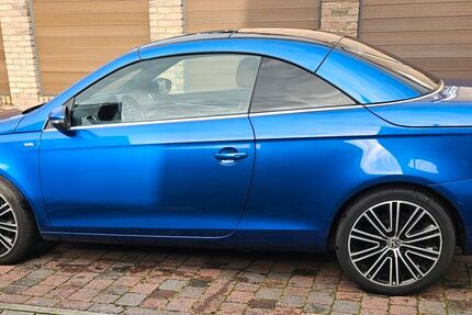 VW Eos 257.000 km 11.011 € Alpen 46519