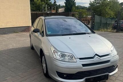 Citroen C4 115.000 km 2.800 &euro; Berlin 12349