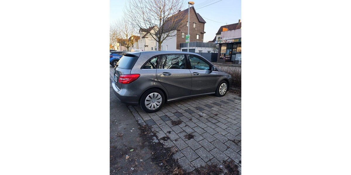 Mercedes-Benz B 180 271.000 km 5.900 &euro; Süßen 73079